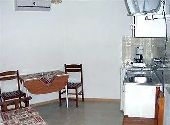Hotel Apartment Kastoria Hanioti