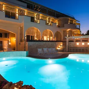 Neikos Mediterraneo Luxury **** Hanioti