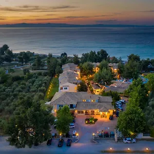 Lesse **** Chalkidiki