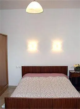Hotel Apartment Kastoria Hanioti 2*,