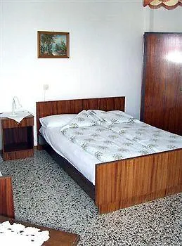Hotel Apartment Kastoria Hanioti